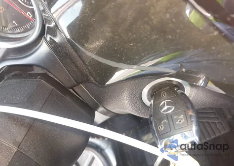 2017 Mercedes-Benz Gls 450 4Matic z USA, uszkodzony, nr VIN 4JGDF6EE6HA921650